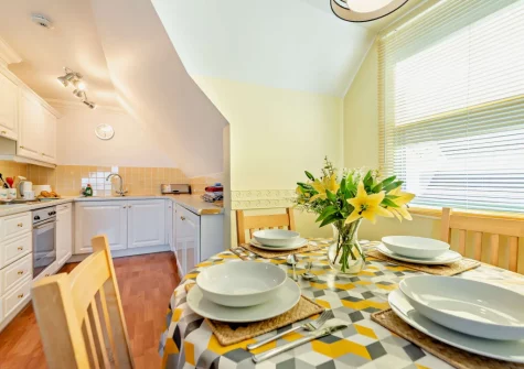 The kitchen & dining area at St Brides Bay Sea View, Broad Haven