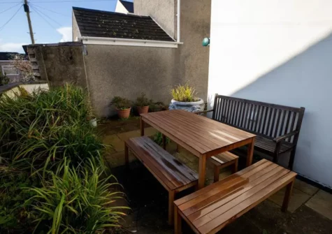 The courtyard & alfresco dining area at Stella Maris, Tenby