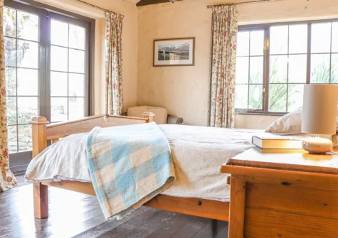 Bedroom #2 at Stoney Cottage, Templeton