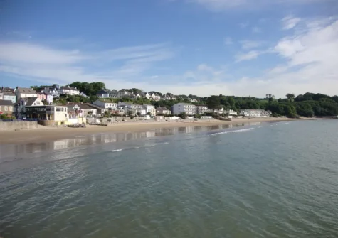 Storm Petrel Apartment is an ideal base for exploring Saundersfoot and everything Pembrokeshire has to offer