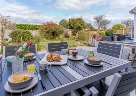 The patio & alfresco dining area at Sundown, Saundersfoot
