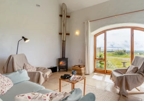 The living area at Sunset Cottage, Trefasser