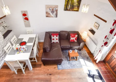 The living & dining area at Swallow Cottage, Haverfordwest