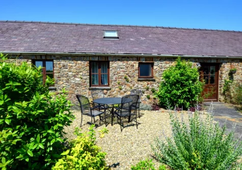 The patio & alfresco dining area at Swallow Cottage, Haverfordwest