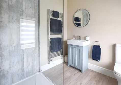 The shower room at Talafon, Pencaenewydd