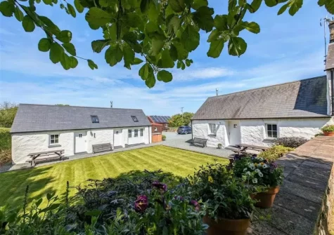The patio, outdoor sitting area & garden at Tan Y Bryn Y Beudy, Cwm-Yr-Eglwys