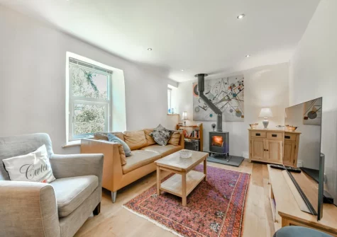 The living room at Tan y Castell Cottage, Llan-mill