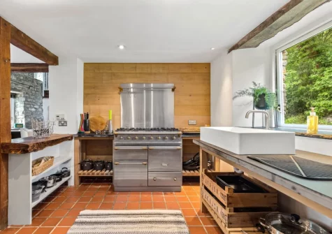 The kitchen at The Barn, Llanddewi Velfrey