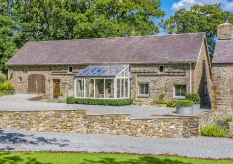 The Barn is a spectacular property, the design & d√©cor is exceptional