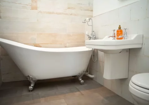 The bathroom at The Croft, LLanrhian