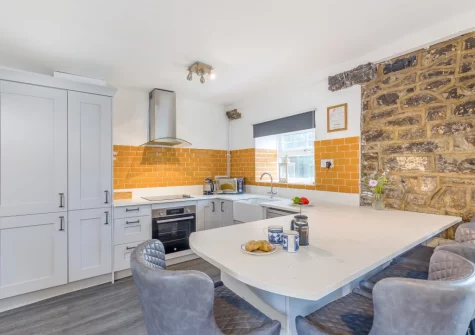 The kitchen at The Granary, St Florence