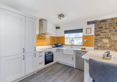 The kitchen at The Granary, St Florence
