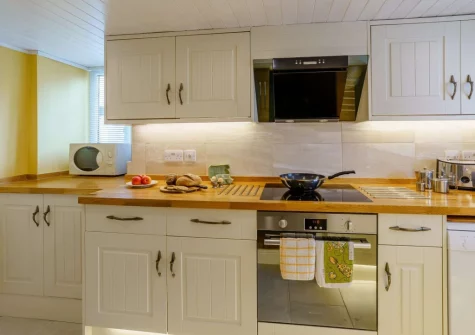 The kitchen at The Old Coach House, Tenby