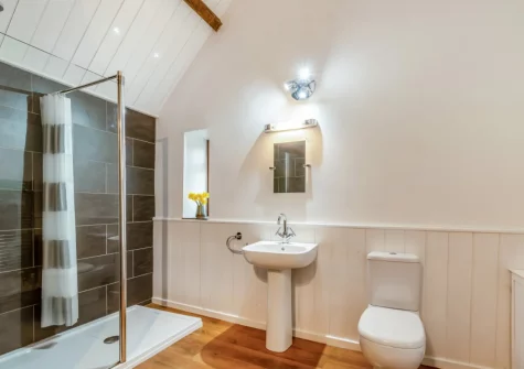 The bathroom at The Old School House, Walton West