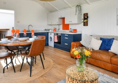 The living, dining area & kitchen at The Stables, Abererch