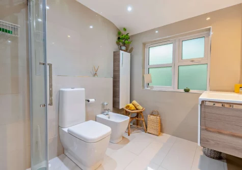 The shower room at The Sycamores, Narberth