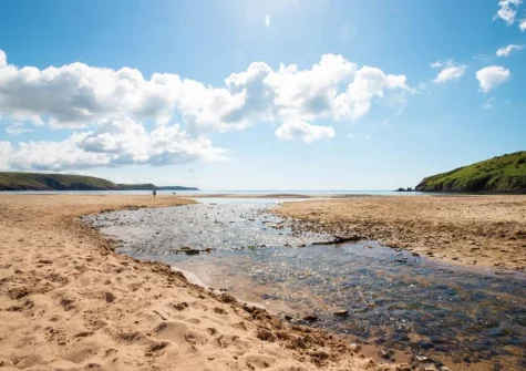Tickled Pink offers easy access to the beach and walks along the Pembrokeshire Coast Path
