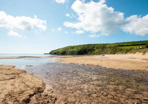 Tickled Pink offers easy access to the beach and walks along the Pembrokeshire Coast Path