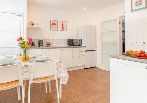 The kitchen & dining area at Tideway, Tenby