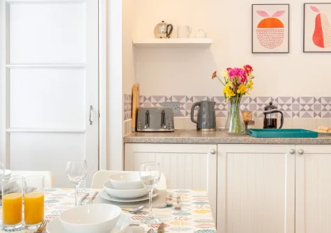 The kitchen & dining area at Tideway, Tenby