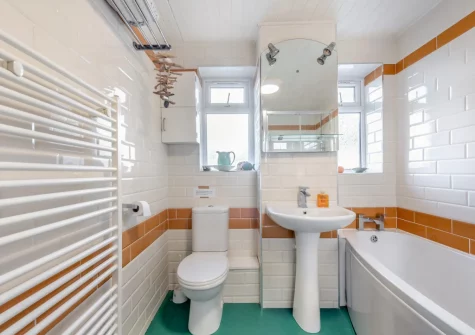 The bathroom at Tidey, Tenby