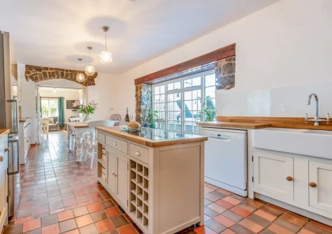 The kitchen at Trebrowen, Angle