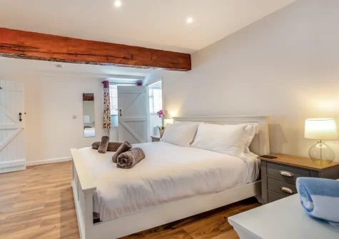 Bedroom #1 at Trebrowen, Angle