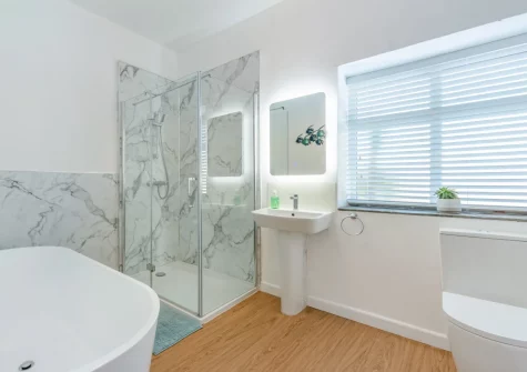 The second bathroom at Trebrowen, Angle