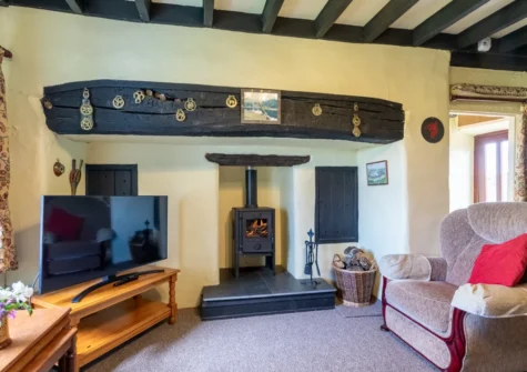 The living room at Ty Eiddew, Llanfaglan