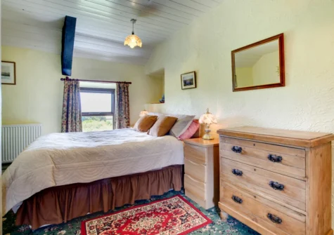 Bedroom #1 at Ty Eiddew, Llanfaglan