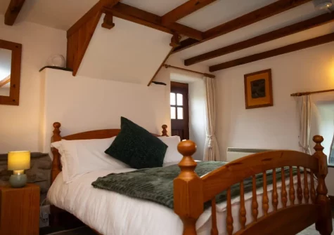 Bedroom #1 at Ty Moch Bach, Castlemorris