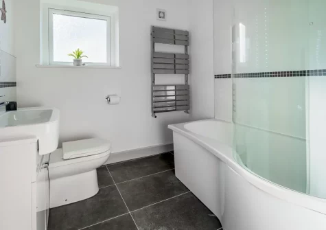The first floor bathroom at Ty Nant, Llaniestyn