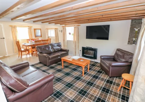 The living area at Vineyard Vale 8, Saundersfoot