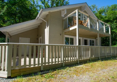 Woodland View sleeps six and makes a fantastic rural bolthole for family and friends looking to switch off and recharge