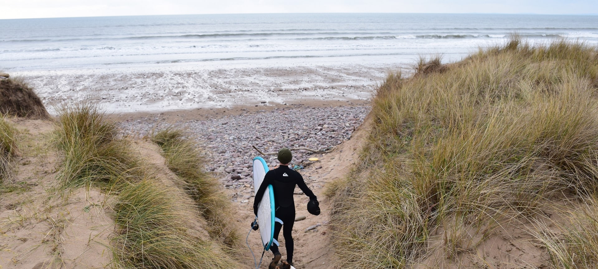 The Gower starts in Swansea's western suburbs, following the curve of Swansea Bay to the pleasantly old-fashioned resort of Mumbles and finishing at Rhossili Bay. The Gower has some of Britain's finest surf, with the bays and beaches of Langland, Caswell, Oxwich, Rhossili and Llangennith offering the best and most consistent waves.