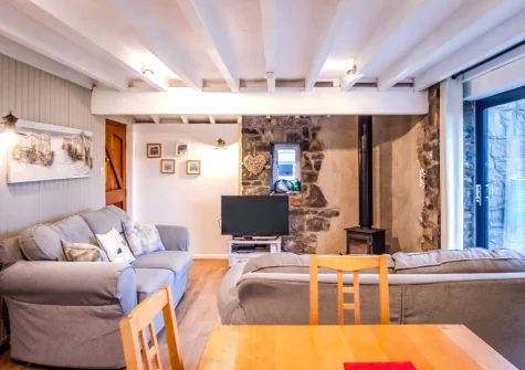 The living & dining area at Y Bwthyn Bach, Saundersfoot