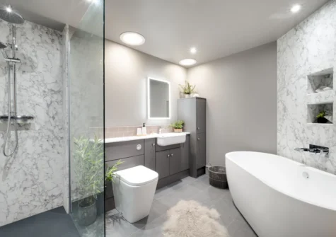The bathroom at Ynys Cadno, Trawsfynydd