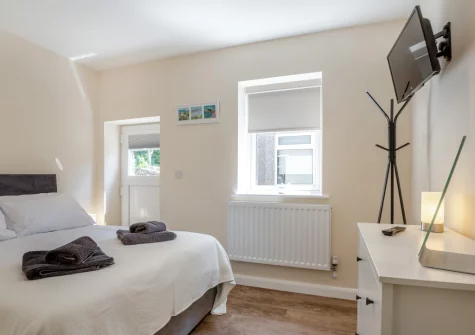 Bedroom #3 at Yr Hen Barlwr, Talwrn
